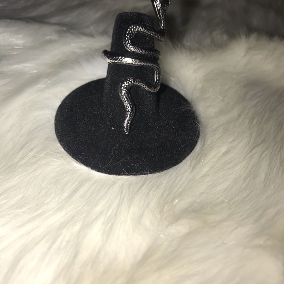 Snake ring - Picture 3 of 4